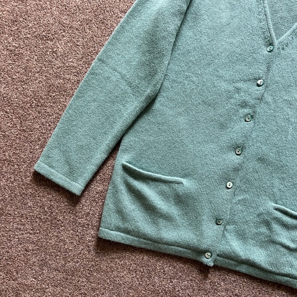 Sutton Studios Bloomingdale’s 100% Cashmere Teal V Neck Cardigan Sweater Small - Picture 3 of 12